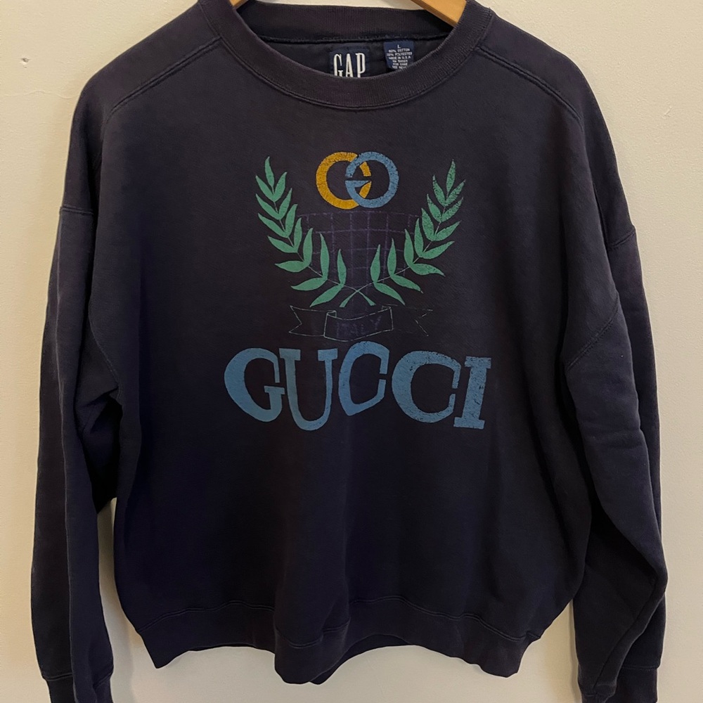 Gap Dark Blue Crewneck Sweater with Green Accents